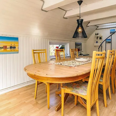 6 Person In Hals-by Traum Vakantiehuis