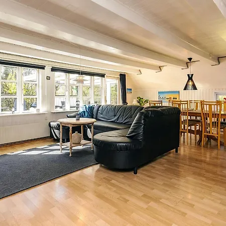 6 Person In Hals-by Traum Vakantiehuis Hals